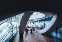 The New Generations within boardrooms