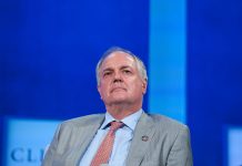 Ex CEO de Unilever Paul Polman, explica cómo está construyendo una movimiento de CEOs para cambiar la manera de hacer negocios a nivel mundial