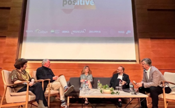 Paul Polman, ex-CEO de Unilever y autor de “Net positive”, visitó el ESE para guiar a las empresas hacia un futuro más sostenible.